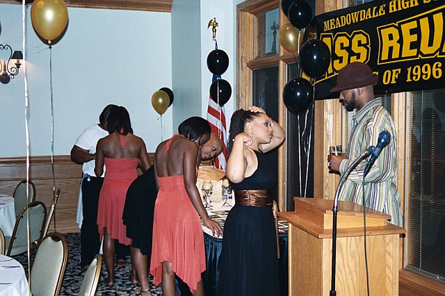31733568311_0_bg.jpg